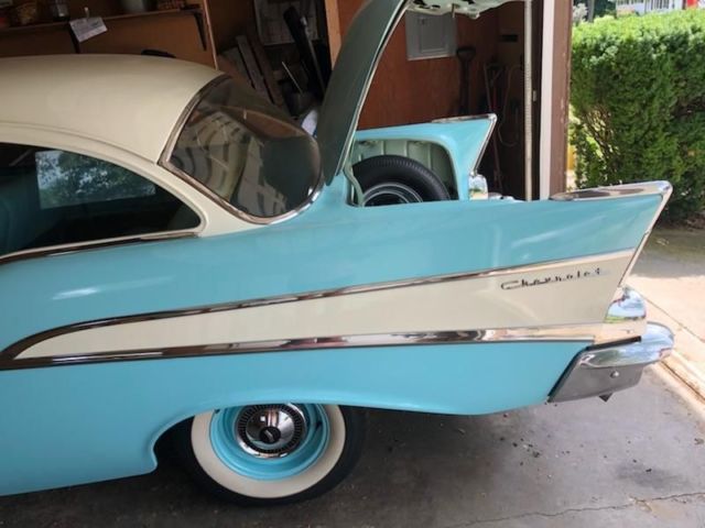 1957 Blue Chevrolet Bel Air/150/210 Sedan