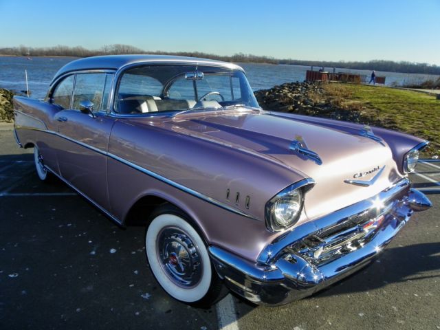 1957 Dusk Pearl / top silver Chevrolet Bel Air/150/210 Sport Coupe