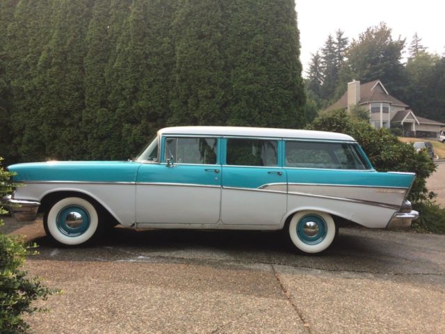 1957 Turquoise/Ivory Chevrolet Bel Air/150/210 Wagon
