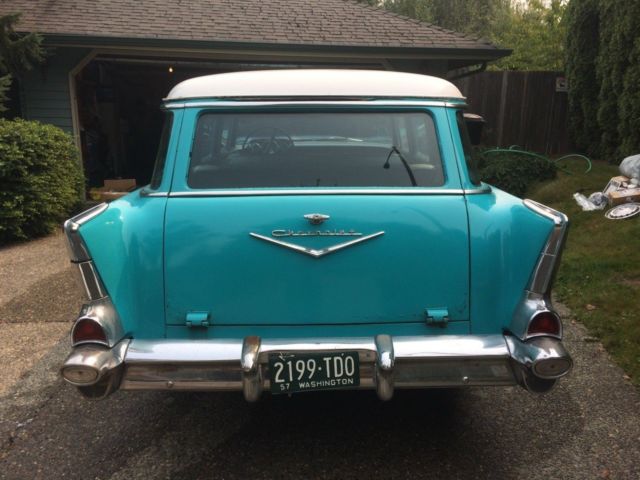 1957 Turquoise/Ivory Chevrolet Bel Air/150/210 Wagon