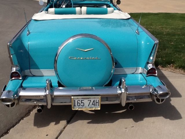 1957 LARKSPUR BLUE Chevrolet Bel Air/150/210 Convertible