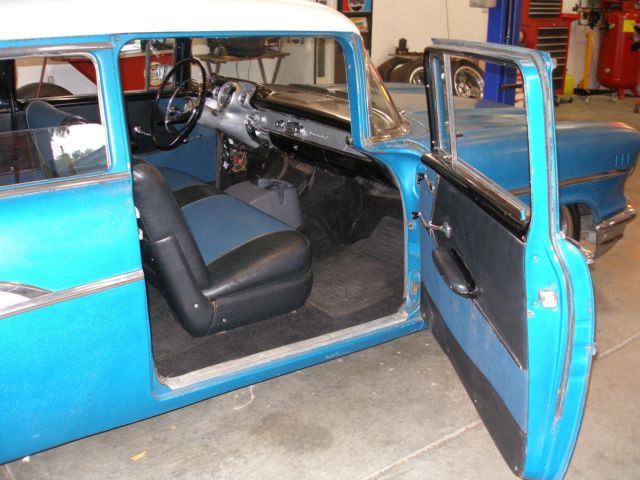 1957 Blue Chevrolet Bel Air/150/210 Wagon