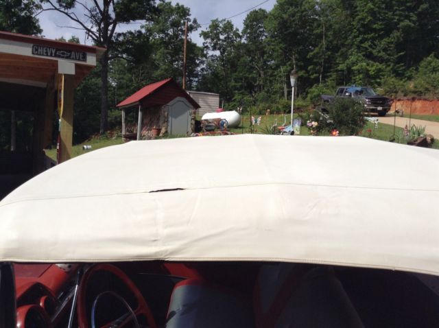 1957 White Chevrolet Bel Air/150/210 Convertible