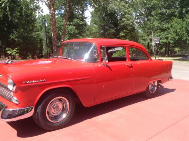 1957 White Chevrolet Bel Air/150/210 Convertible