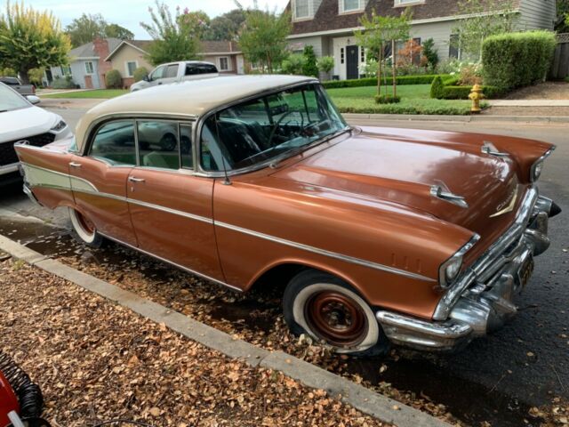 1957 Gold Chevrolet Bel Air/150/210 Hardtop