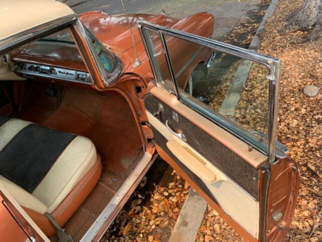 1957 Gold Chevrolet Bel Air/150/210 Hardtop