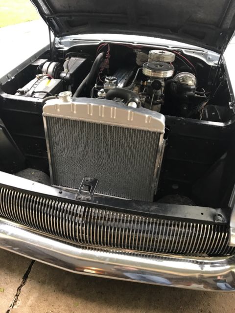 1957 Silver and black Chevrolet Bel Air/150/210 Wagon