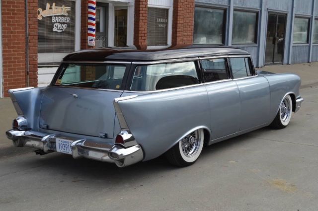 1957 Silver and black Chevrolet Bel Air/150/210 Wagon