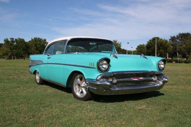 1957 TURQUOISE Chevrolet Bel Air/150/210