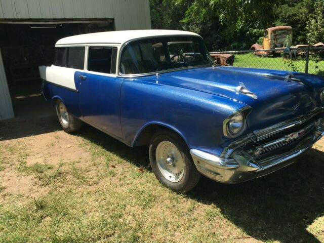 1957 Blue/white Chevrolet Wagon Wagon