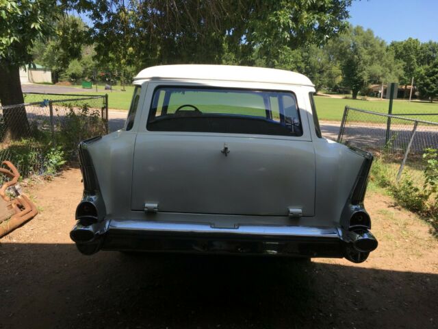 1957 Blue/white Chevrolet Wagon Wagon