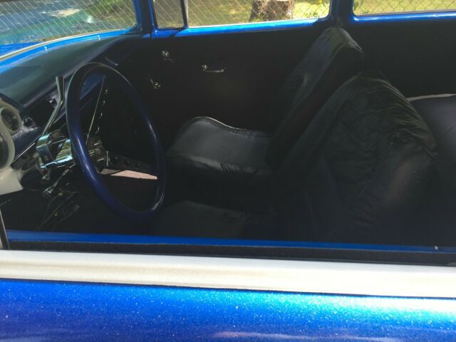 1957 Blue/white Chevrolet Wagon Wagon