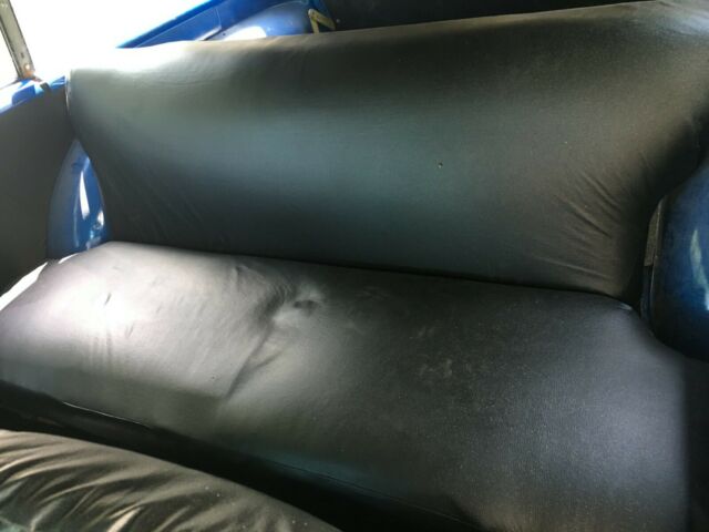 1957 Blue/white Chevrolet Wagon Wagon