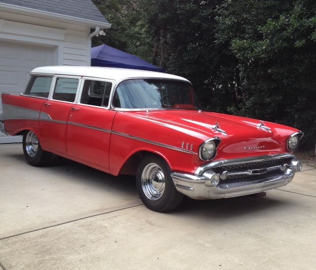 1957 Red Chevrolet Bel Air/150/210 Wagon