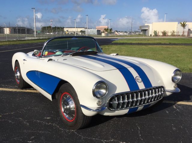 1957 White Chevrolet Corvette Convertible