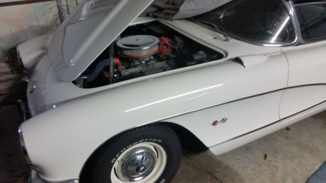 1957 White Chevrolet Corvette Convertible