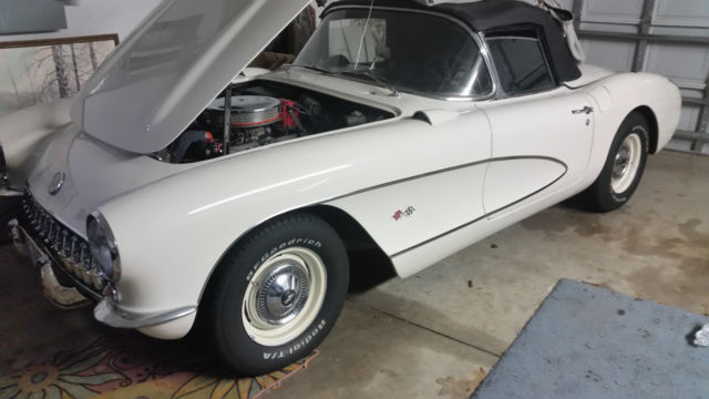 1957 White Chevrolet Corvette Convertible