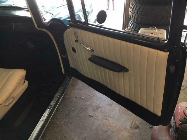 1957 Blue Chevrolet Bel Air/150/210 Sedan