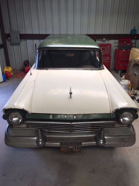 1957 green/white Ford Other Wagon