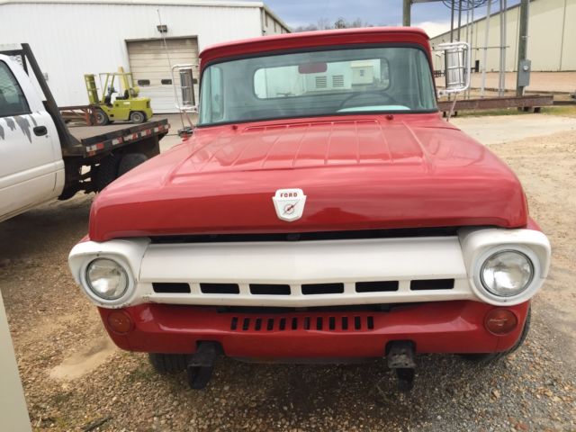 1957 Ford F-100