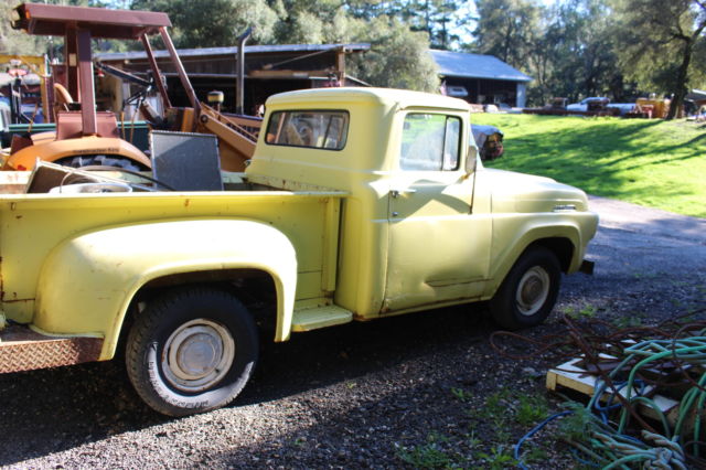 1957 Ford F-100