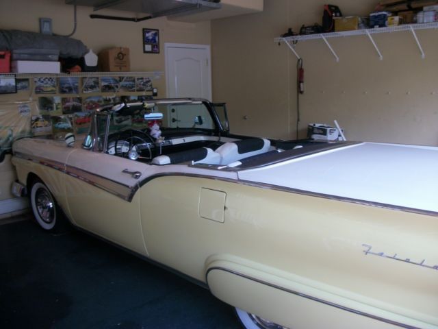 1957 Yellow/White Ford Fairlane Convertible