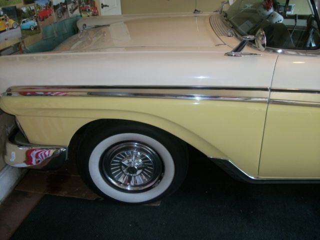 1957 Yellow/White Ford Fairlane Convertible