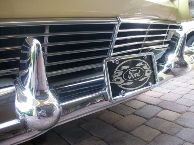 1957 Yellow/White Ford Fairlane Convertible