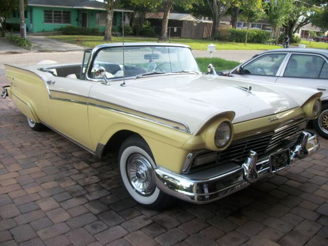 1957 Yellow/White Ford Fairlane Convertible