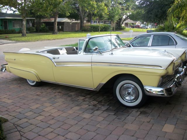 1957 Yellow/White Ford Fairlane Convertible