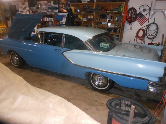 1957 Ford Fairlane sedan