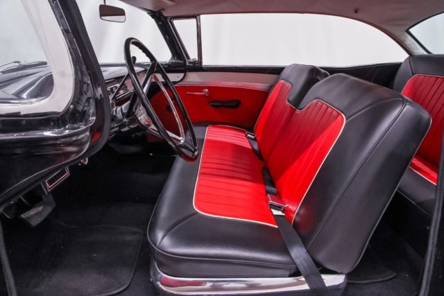 1957 -- Ford Fairlane --