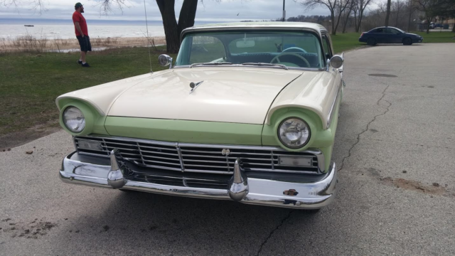 1957 green/white Ford Fairlane Coupe
