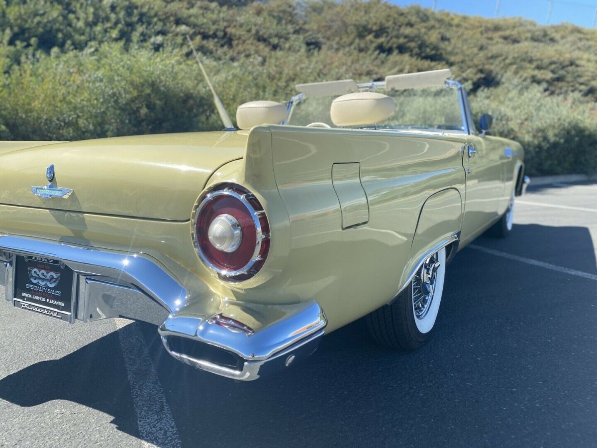 1957 Ford Thunderbird 32495 Miles Yellow w/Removable Hardtop Automatic ...