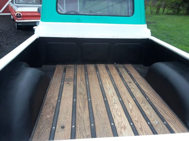 1957 Green and white Ford F-100 Short wide box