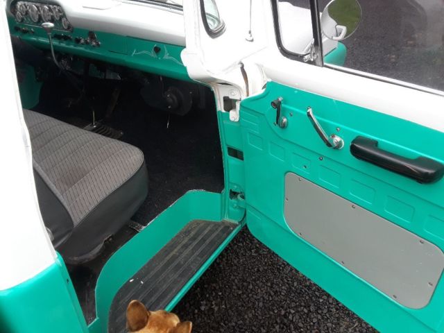 1957 Green and white Ford F-100 Short wide box