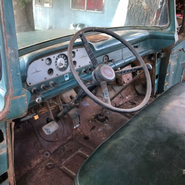 1957 Green Ford F-250 Single cab fleetside