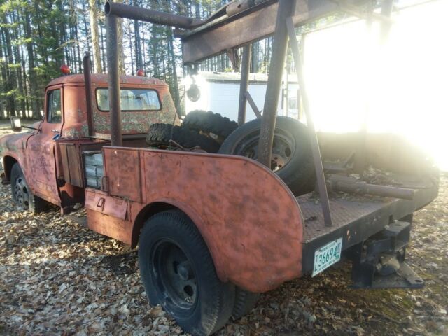 1957 Red GMC 2 Ton Tow Truck flat bed pto winch