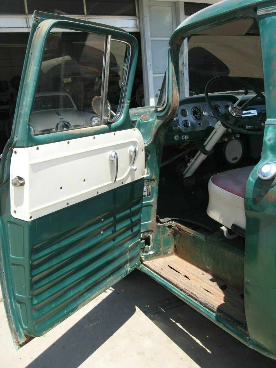 1957 Green GMC GMC FACTORY V8 DELUXE trim Standard Cab Pickup