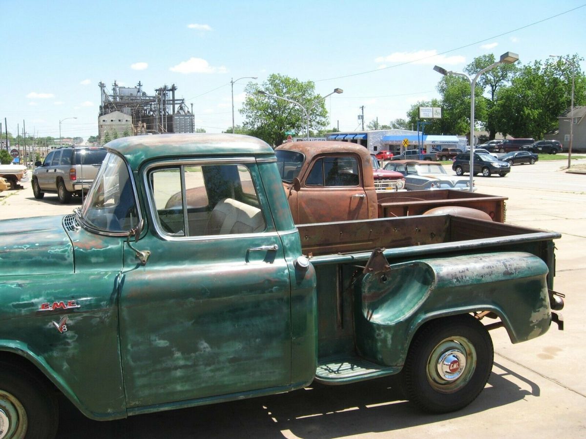 1957 Green GMC GMC FACTORY V8 DELUXE trim Standard Cab Pickup