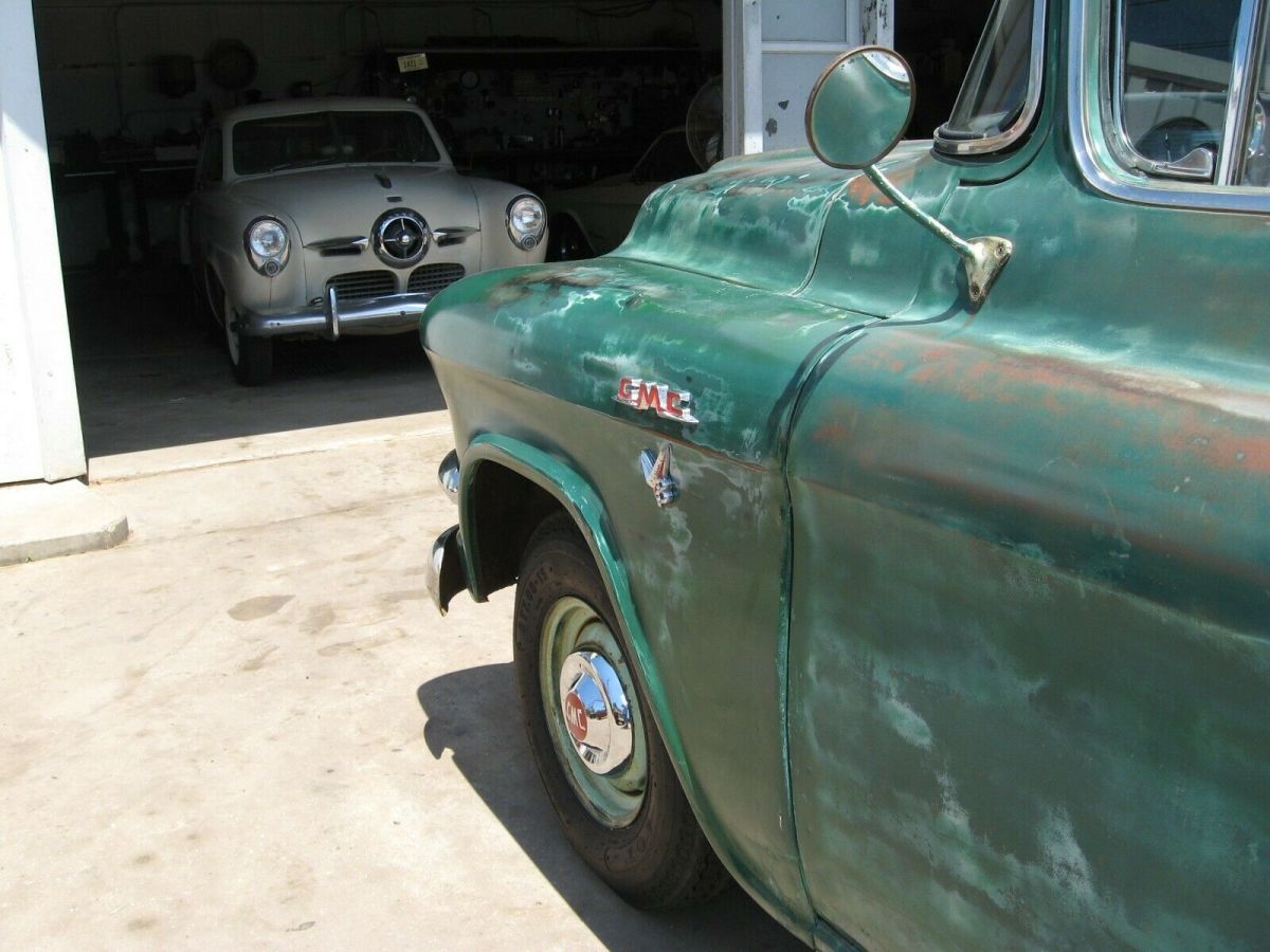 1957 Green GMC GMC FACTORY V8 DELUXE trim Standard Cab Pickup