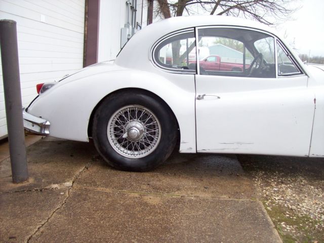 1957 White Jaguar XK COUPE