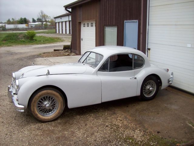 1957 White Jaguar XK COUPE