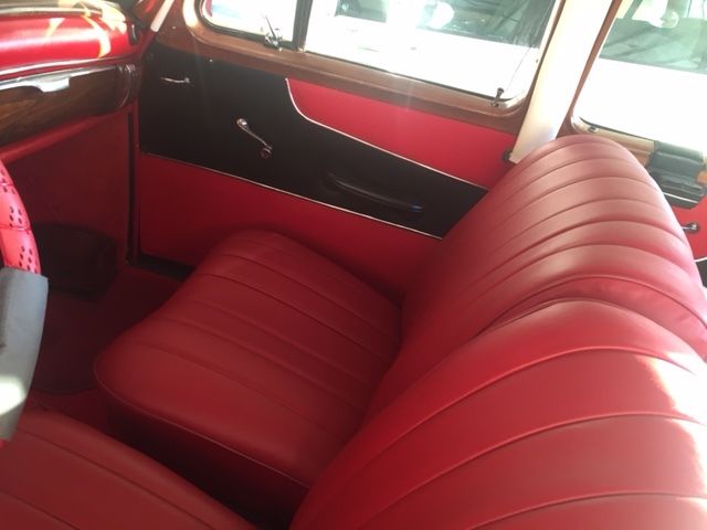 1957 Black Mercedes-Benz 200-Series 4 Door sedan with nice trunk