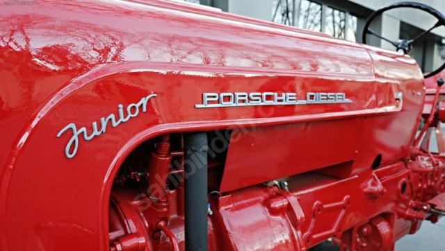 1957 kÄ±rmÄ±zÄ± Porsche PORSCHE DIESEL JUNIOR PRO 206 / 1 tractor