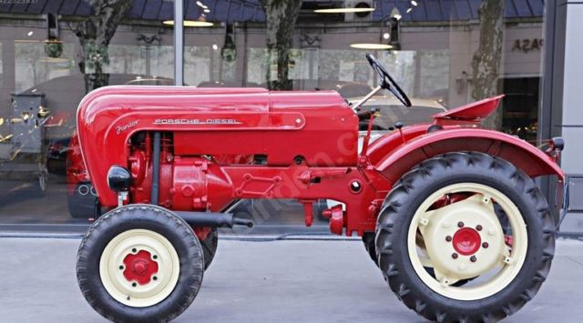 1957 kÄ±rmÄ±zÄ± Porsche PORSCHE DIESEL JUNIOR PRO 206 / 1 tractor