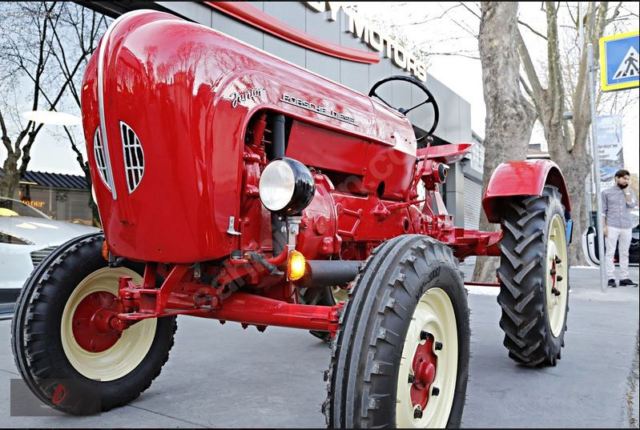 1957 kÄ±rmÄ±zÄ± Porsche PORSCHE DIESEL JUNIOR PRO 206 / 1 tractor