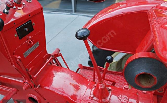 1957 kÄ±rmÄ±zÄ± Porsche PORSCHE DIESEL JUNIOR PRO 206 / 1 tractor