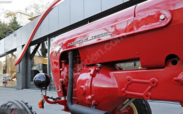 1957 kÄ±rmÄ±zÄ± Porsche PORSCHE DIESEL JUNIOR PRO 206 / 1 tractor
