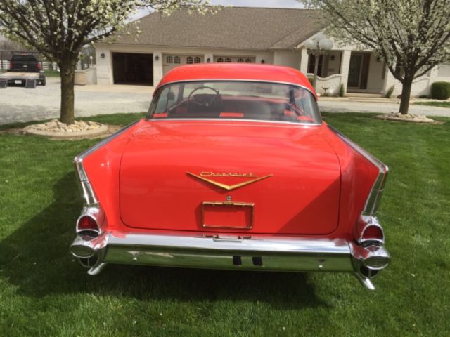 1957 Red and Black Chevrolet Bel Air/150/210 2 Door Hardtop